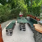 Manor House On The Danube Bend アパート Tahitófalu