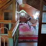 Manor House On The Danube Bend Tahitófalu