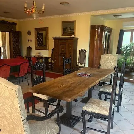 Apartment Manor House On The Danube Bend