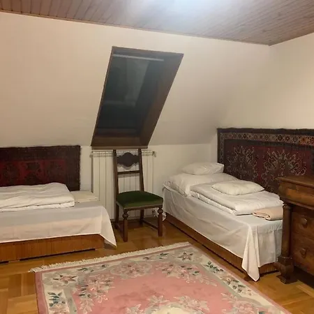 Manor House On The Danube Bend Apartment Tahitotfalu
