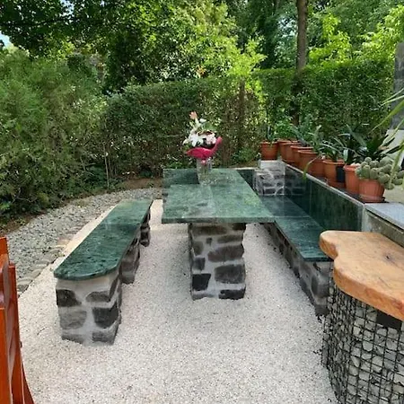 Manor House On The Danube Bend アパート Tahitófalu