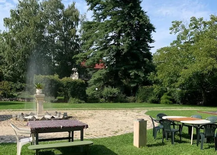 아파트 Manor House On The Danube Bend *