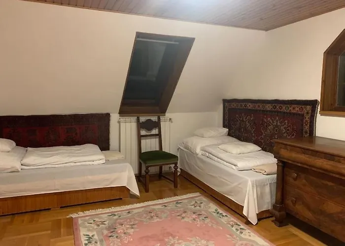 Manor House On The Danube Bend 아파트 Tahitófalu